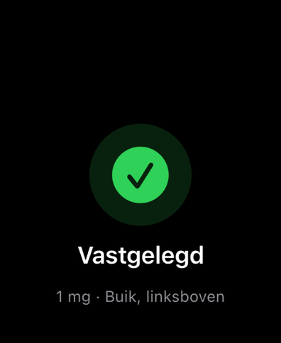 Dial op Apple Watch bevestigt een vastgelegde dosis met een vinkje, en toont hoeveelheid en injectieplaats
